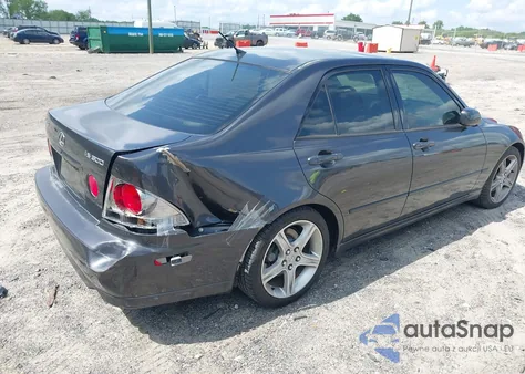 2001 Lexus Is 300 from USA, damaged, VIN JTHBD182310010532
